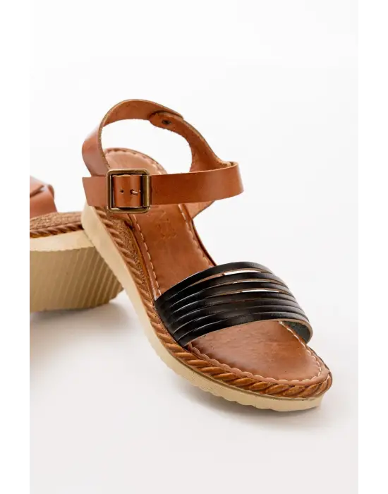 Siyah Ortopedik Hakiki Deri Dolgu Kadın Sandalet