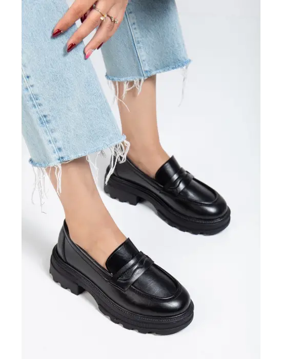 746-759 Siyah Yanki Yüksek Tabanlı Loafer Ayakkabı