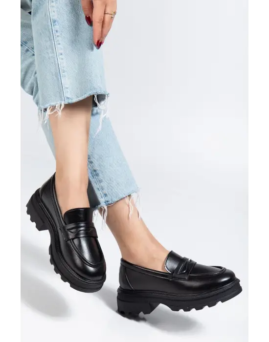 746-759 Siyah Yanki Yüksek Tabanlı Loafer Ayakkabı