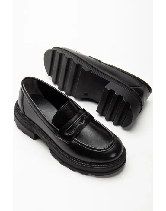 746-759 Siyah Yanki Yüksek Tabanlı Loafer Ayakkabı