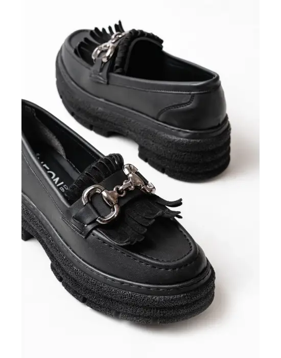 Siyah Tokalı Günlük Yüksek Tabanlı Loafer Ayakkabı