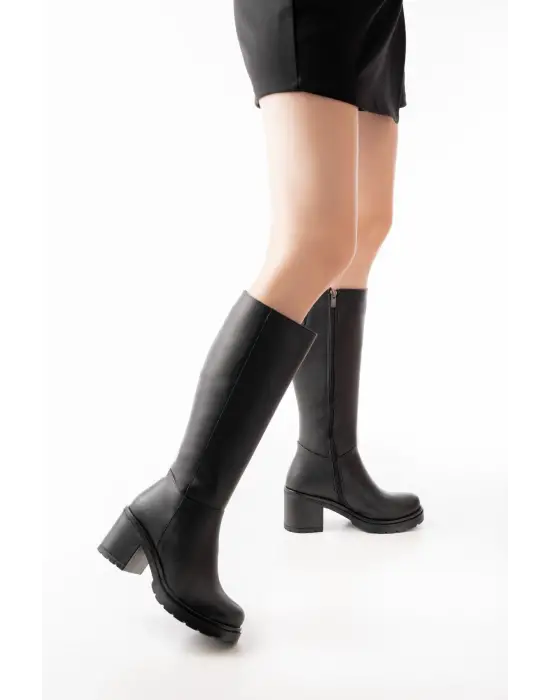 767-3013 Siyah Fermuarlı Günlük Kadın Çizme