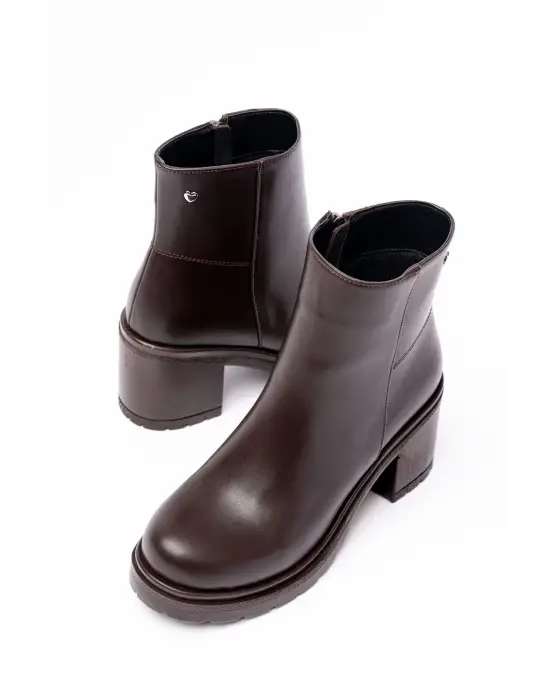 Kahverengi Fermuarlı Kalın Topuklu Günlük Kadın Bot