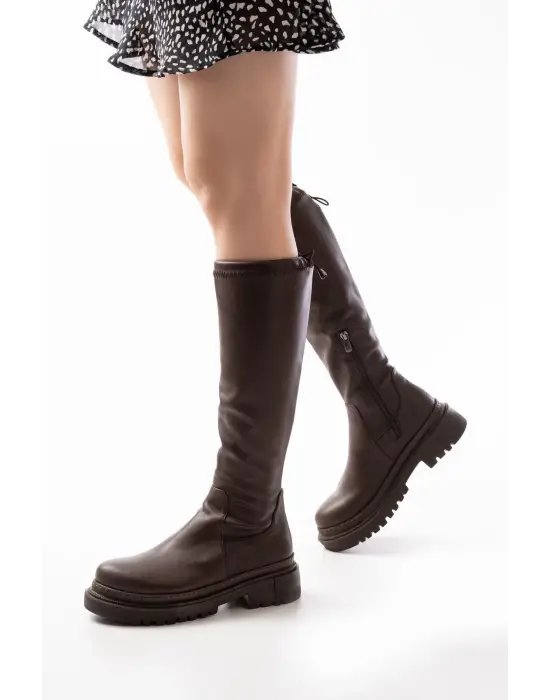 Kahverengi Fermuarlı Günlük Kadın Çizme