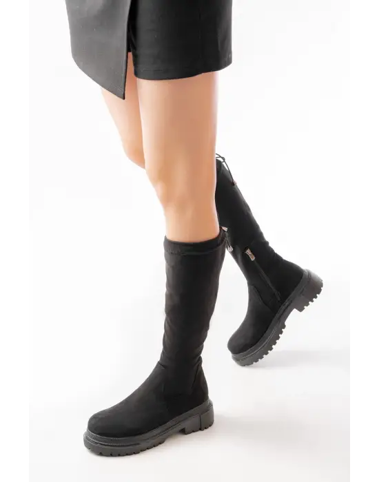 Siyah Süet Fermuarlı Günlük Kadın Çizme