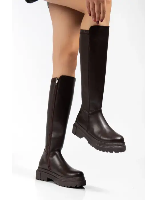 812-300 Kahverengi Fermuarlı Günlük Kadın Çizme