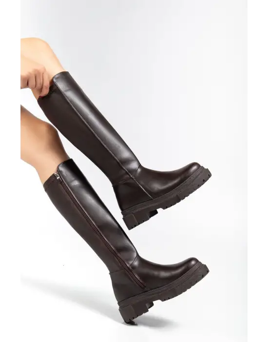 812-300 Kahverengi Fermuarlı Günlük Kadın Çizme