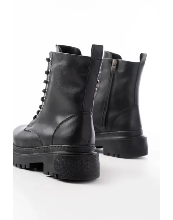 Siyah Bağcıklı Fermuarlı Günlük Kadın Bot