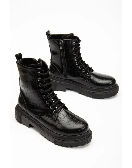 Siyah Kroko Bağcıklı Fermuarlı Günlük Kadın Bot