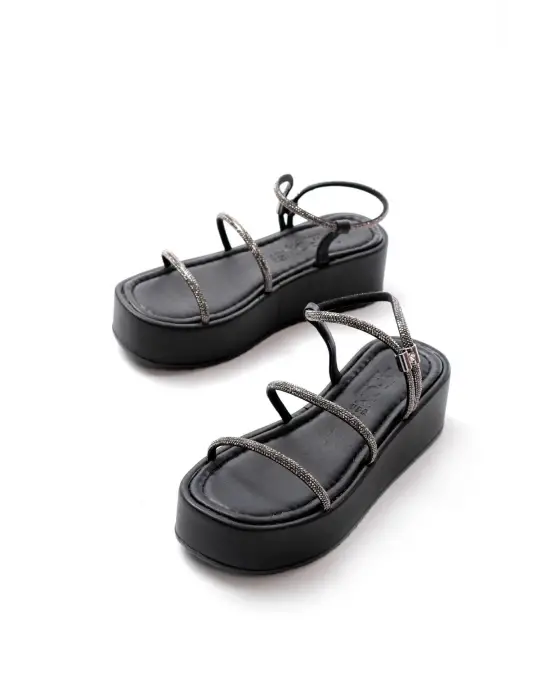 861-1008 Siyah Platin Taşlı Dolgu Topuklu Kadın Sandalet