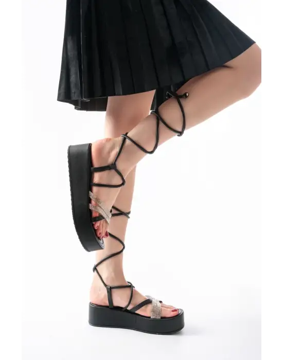 861-1010 Siyah Gümüş Taşlı Bilekten Bağlamalı Kadın Sandalet