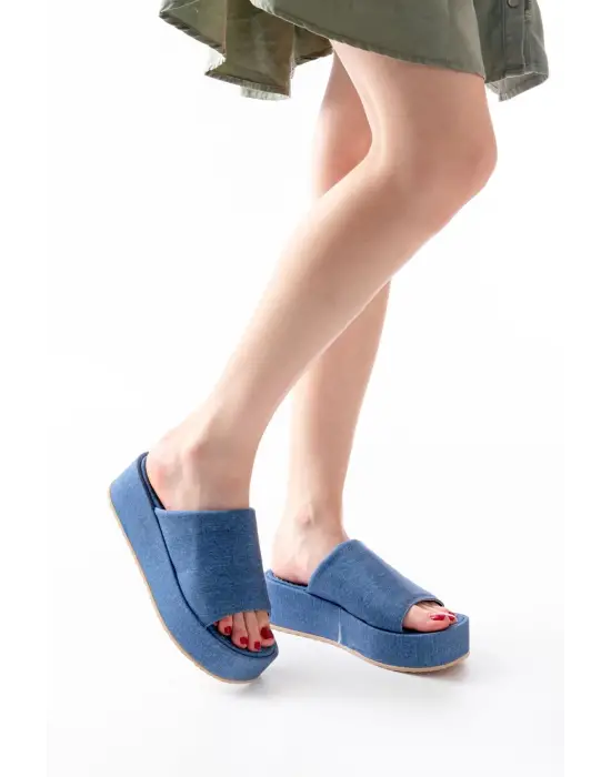 861-1011 Açık Kot Geniş Bantlı Dolgu Kadın Terlik