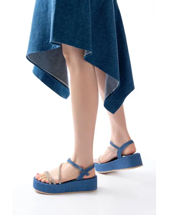 861-1017 Mavi Kot Taşlı Dolgu Topuklu Kadın Sandalet