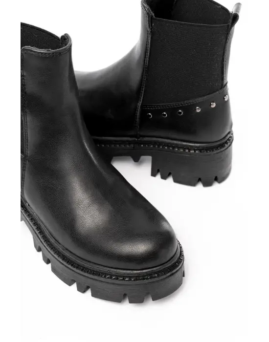 Siyah Lastikli Günlük Kadın Bot