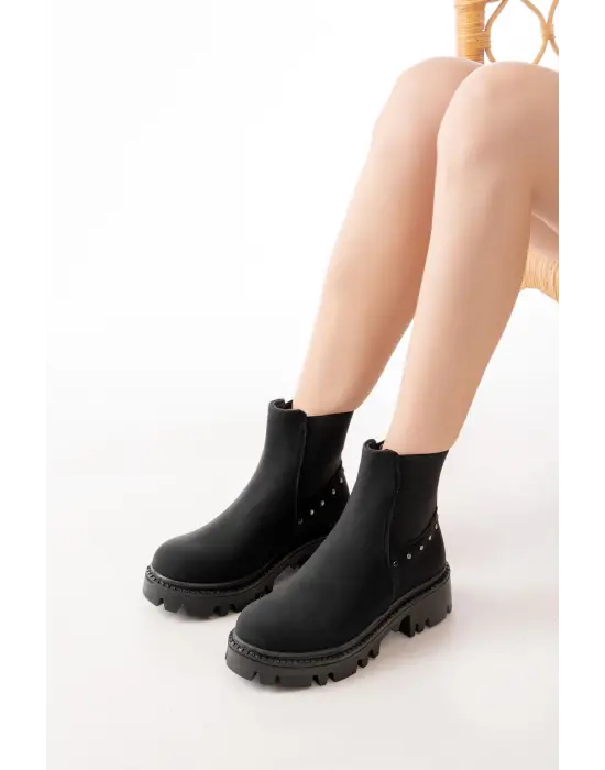 Siyah Zümrüt Lastikli Günlük Kadın Bot