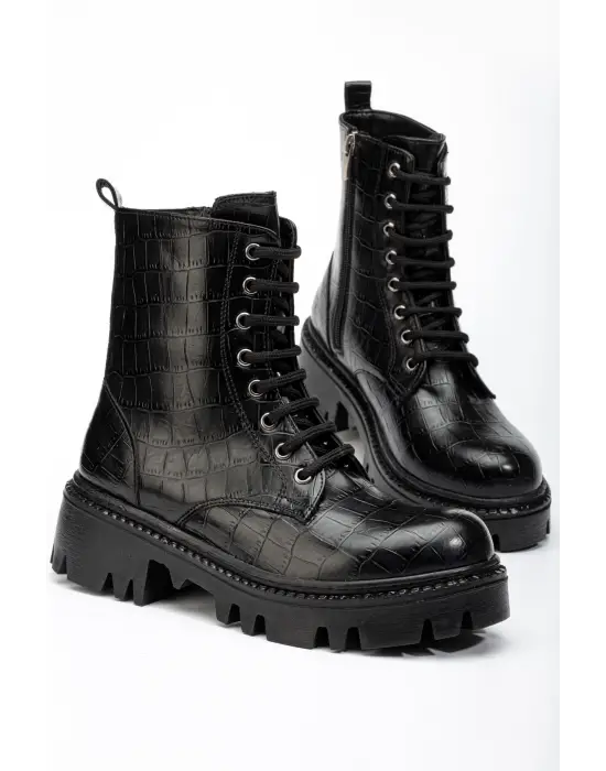 Siyah Kroko Bağcıklı Fermuarlı Günlük Kadın Bot