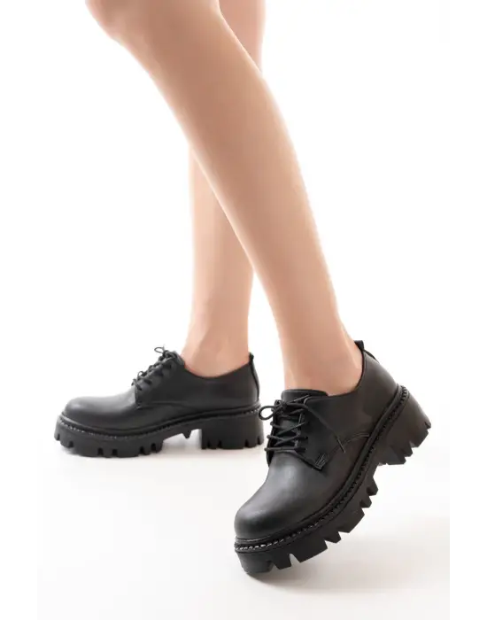 Siyah Bağcıklı Günlük Yüksek Tabanlı Loafer Ayakkabı