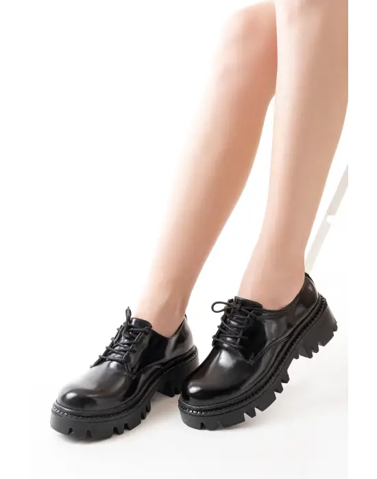 Siyah Rugan Bağcıklı Günlük Yüksek Tabanlı Loafer Ayakkabı