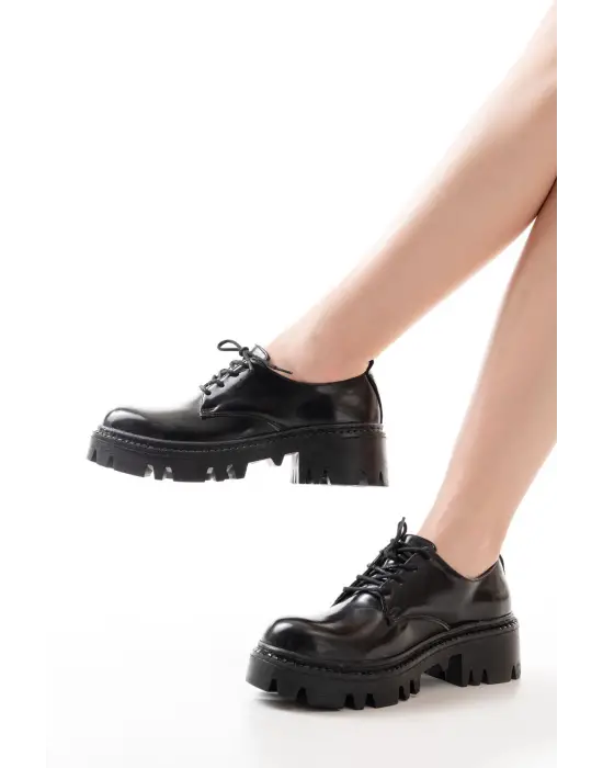 Siyah Rugan Bağcıklı Günlük Yüksek Tabanlı Loafer Ayakkabı