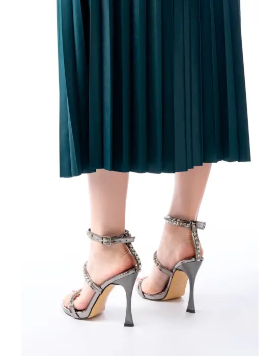 Platin Taşlı Platformlu Topuklu Kadın Ayakkabı