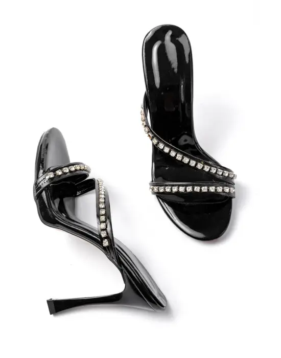 Kadın Siyah Gümüş Taşlı Platformlu Topuklu Terlik