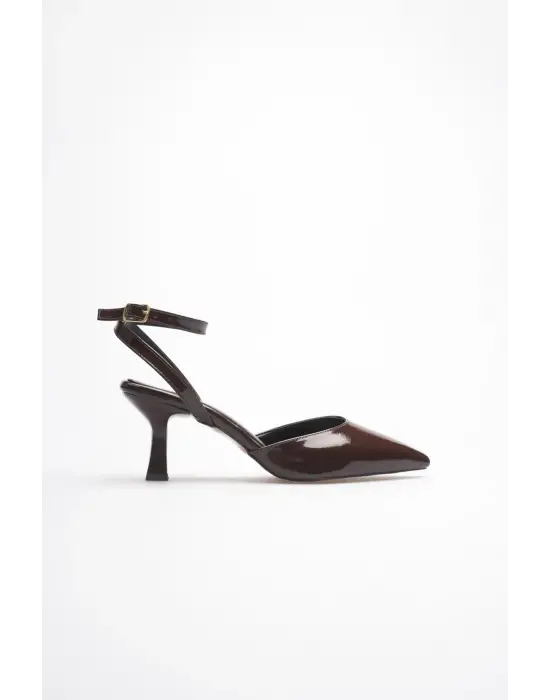 Acı Kahve Rugan Topuklu Ayakkabı TR03MS02E