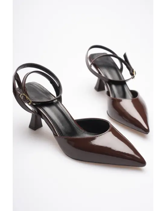 Acı Kahve Rugan Topuklu Ayakkabı TR03MS02E