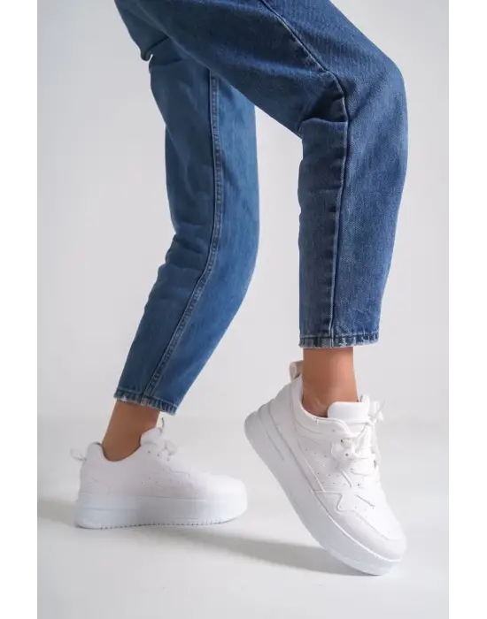 Alessı Bağcıklı Ortopedik Taban Kadın Sneaker Spor Ayakkabı Bt - Beyaz