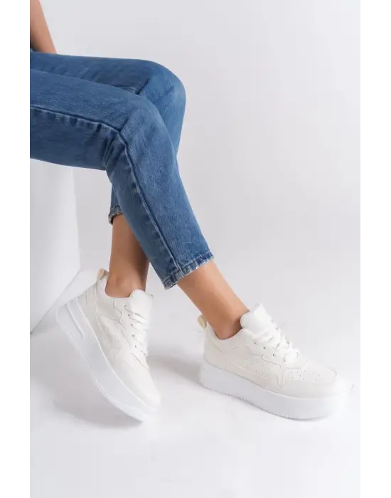 Alessı Bağcıklı Ortopedik Taban Kadın Sneaker Spor Ayakkabı Bt - Kırık Beyaz