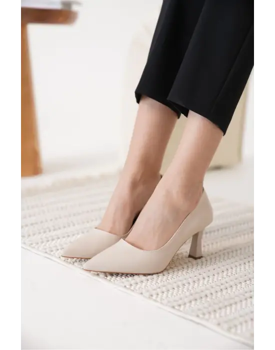 Alexandra Kadın Bej Stiletto