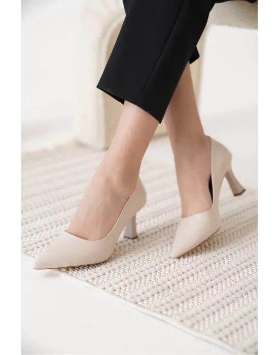 Alexandra Kadın Bej Stiletto