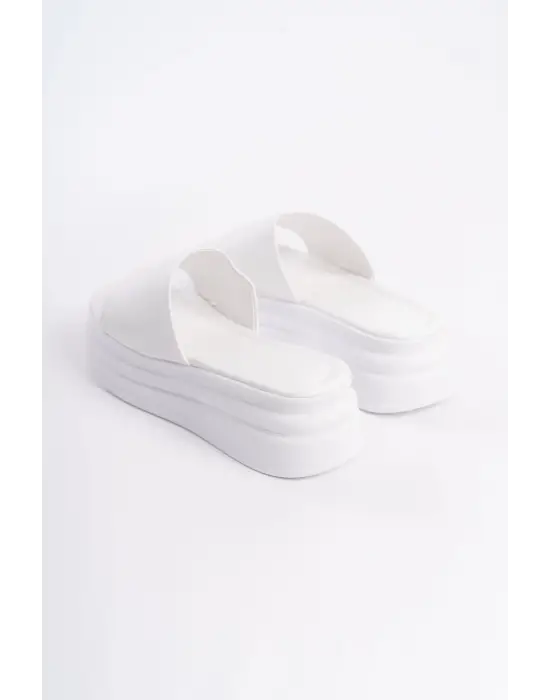 Alıce Düz Topuklu Kalın Ve Ortopedik Taban Kadın Terlik Bt - Beyaz