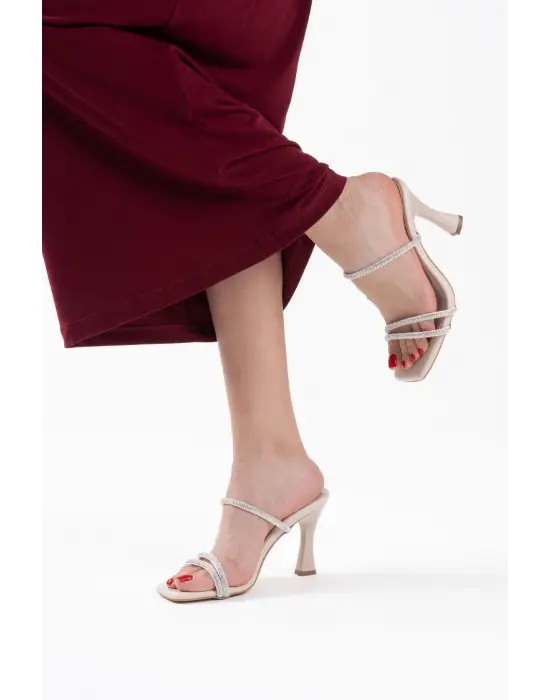 Alvina Bej Taşlı İnce Bantlı Kadın Topuklu Terlik