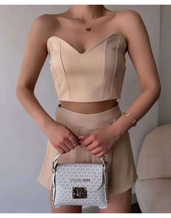 Arkadan Büzgülü Esnek Büstiyer Bej