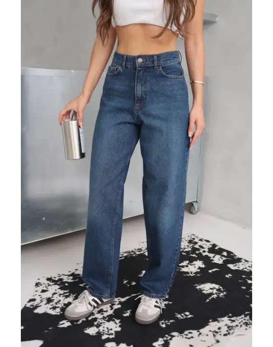 Arkadan Tokalı Jeans Pantolon