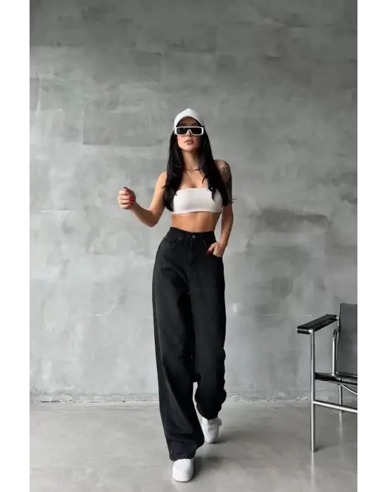 Arkadan Tokalı Jeans Pantolon Siyah