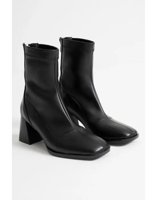 Arvena Siyah Kalın Topuklu Streç Bot