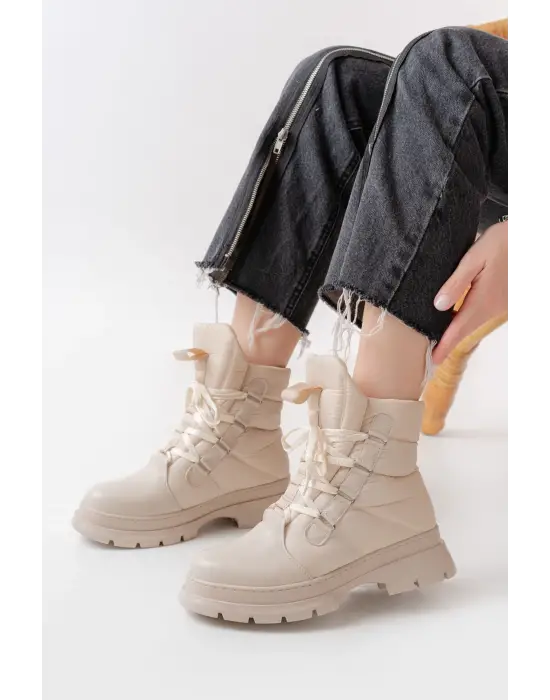 Bej Bağcıklı Su Geçirmez Kadın Kar Botu