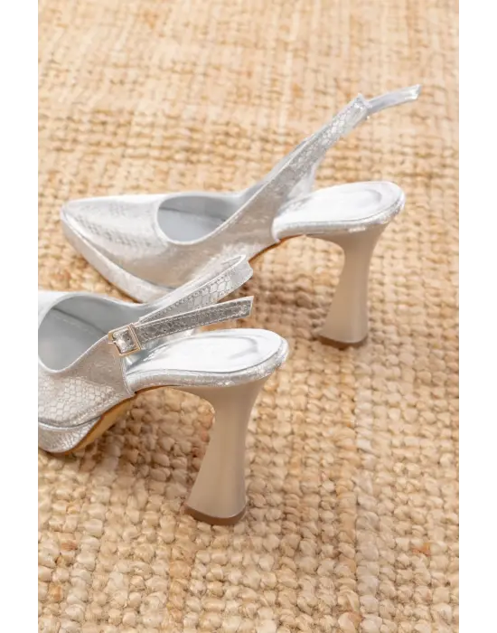 B-2101 Gümüş Günlük Arkası Açık Yılan Desenli Topuklu Bayan Ayakkabı