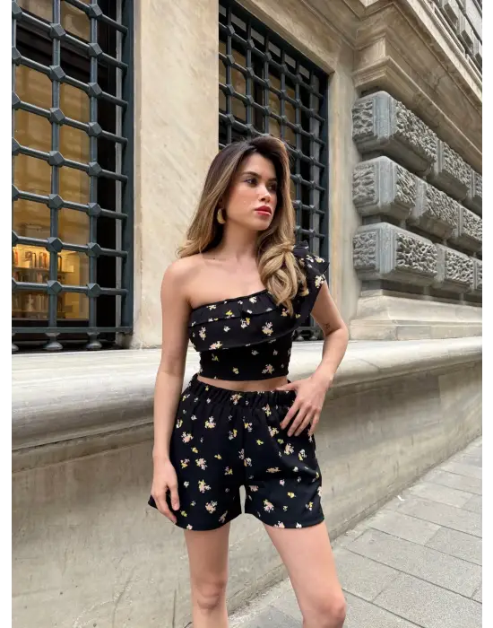 Baskılı Fırfırlı Şortlu Takım