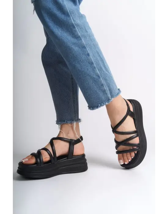 Bella Lastikli Şerit Detaylı Ortopedik Taban Kadın Sandalet St - Siyah