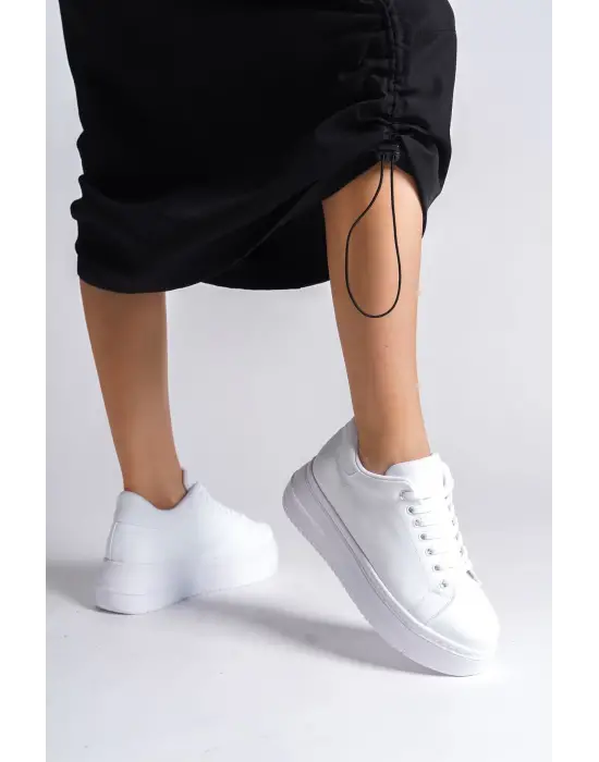 Bıana Bağcıklı Ortopedik Taban Kadın Sneaker Spor Ayakkabı  Bt - Beyaz