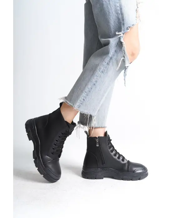 Bloom Bağcıklı Fermuarlı Ortopedik Tabankadın Bot St - Siyah