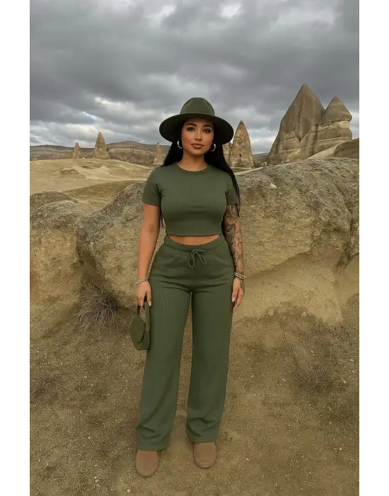 Bol Paça Pantolonlu Alt Üst Takım