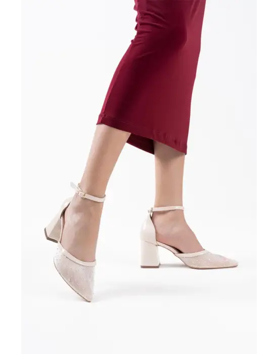 Borie Bej Tekstil Kumaş Taşlı Kadın Topuklu Ayakkabı