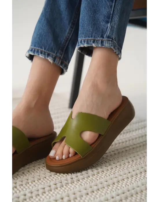 Borlina Haki Yeşil Hakiki Deri Terlik