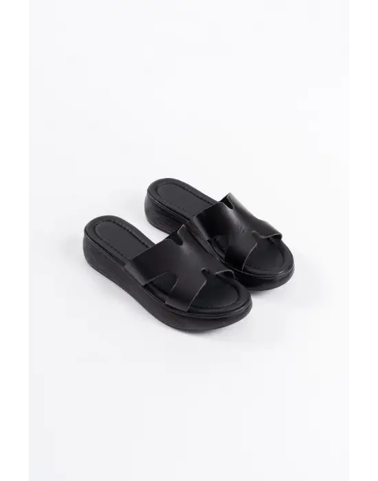 Borlina Siyah Hakiki Deri Terlik