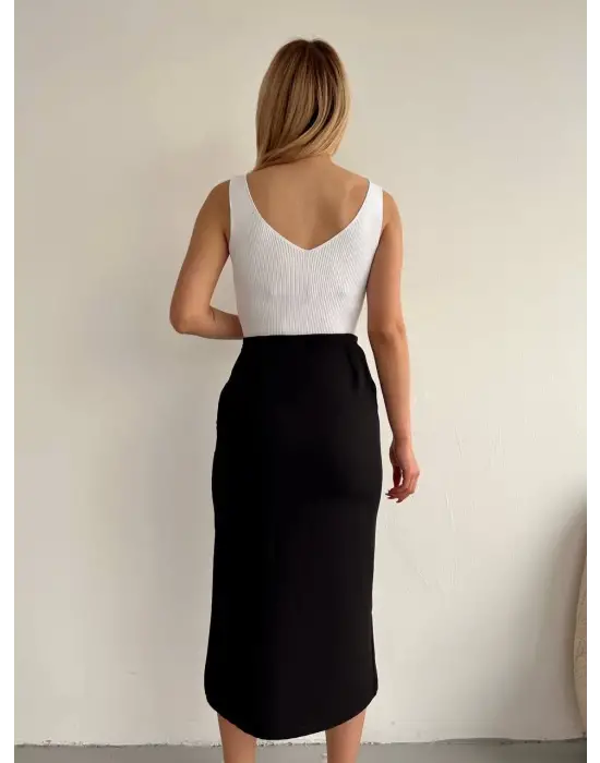 Büzgülü Uzun Yırtmaçlı Midi Boy Etek Siyah