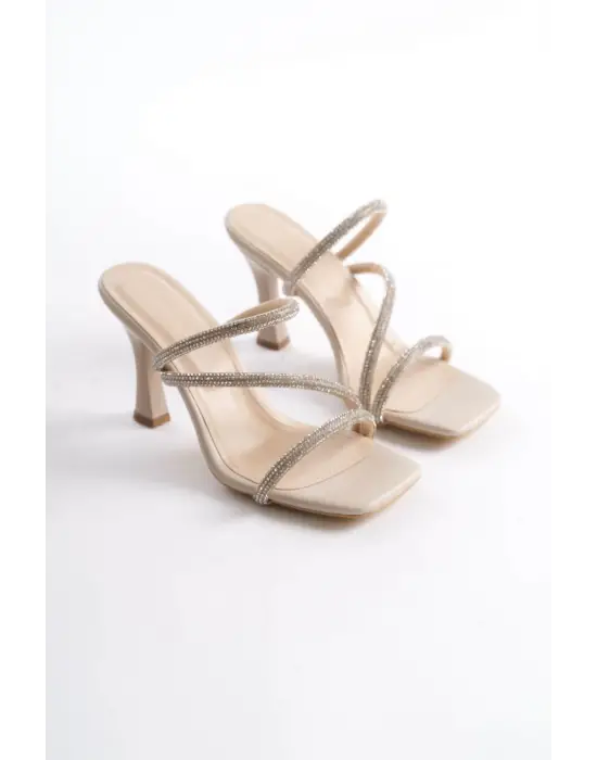 Capella Bej Kadın Taşlı Topuklu Terlik