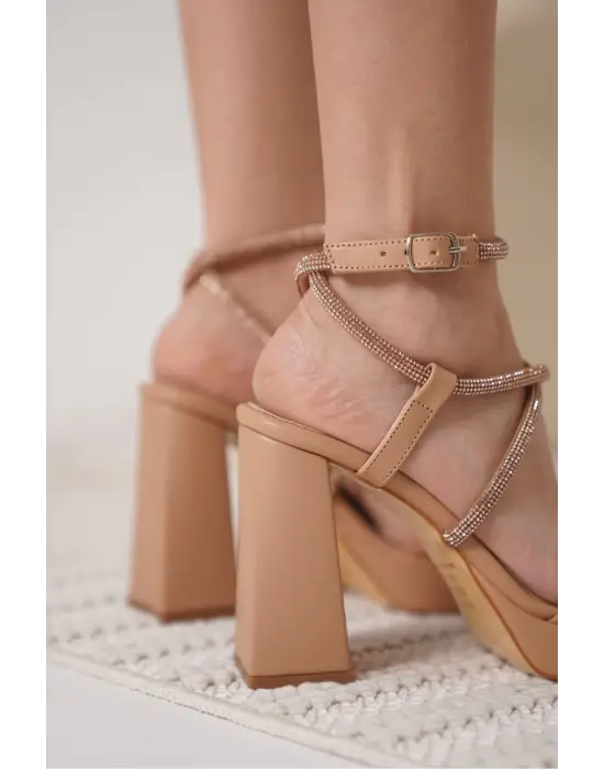 Carmen Kadın Nude Topuklu Sandalet